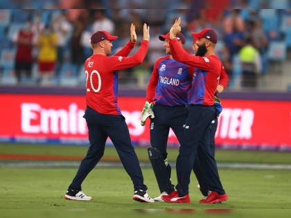 ICC T20 World Cup 2021 Eng vs WI Live updates :  England beat West Indies by 6 wickets, Moeen Ali and Adil Rashid shine in this match | T20 World Cup 2021 Eng vs WI Live Score: मोईन अली- आदिल राशिद जोडीनं वेस्ट इंडिजला तालावर नाचवले, इंग्लंडनं दणदणीत विजयासह वर्चस्व गाजवले