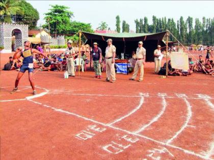 4,843 candidates qualified in field test for 131 posts in police recruitment in Ratnagiri | रत्नागिरीतील पोलिस भरतीत १३१ पदांसाठी ४,८४३ उमेदवार मैदानी चाचणीत पात्र