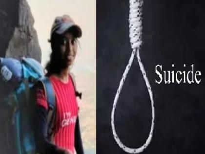 Suicide of a young woman due to difficulty in English paper in Ratnagiri | 12th Exam: इंग्रजीचा पेपर अवघड गेल्याने विद्यार्थिनीची आत्महत्या, रत्नागिरीतील घटना