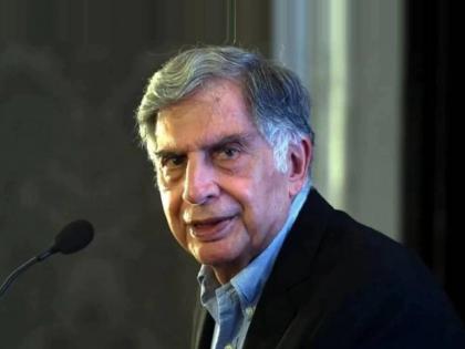 Ratan Tata in critical condition admitted to ICU at Breach Candy Hospital in Mumbai Sources say | रतन टाटा यांची प्रकृती चिंताजनक, मुंबईतील ब्रीच कॅन्डी रुग्णालयात ICU मध्ये दाखल; सूत्रांची माहिती