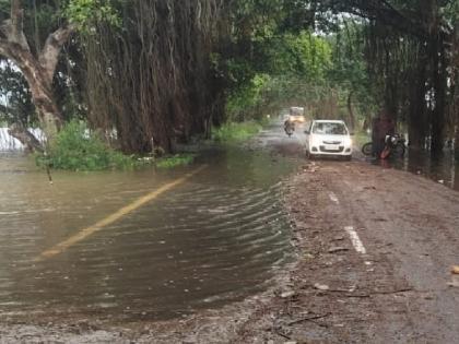 Panchgange water level rise, water on Kolhapur-Ratnagiri road | पंचगंगेच्या पाणी पातळीत वाढ; कोल्हापूर-रत्नागिरी मार्गावर आलं पाणी, मार्ग बंद होण्याची शक्यता