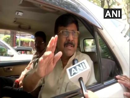 Maharashtra Government: Discharged from Hospital, Sanjay Raut Insists CM Will be from Shiv Sena | अँजिओप्लास्टीनंतर संजय राऊतांना 'डिस्चार्ज'; लगेचच राज्यपाल, भाजपावर 'अटॅक'