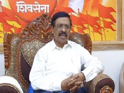 Shiv Sena MP Vinayak Raut criticizes Shinde-Fadnavis government | गद्दारांच्या माध्यमातून 'तो' कपटी डाव पुन्हा पूर्णत्वास आणण्याचे दिल्लीकरांचे षडयंत्र, विनायक राऊतांचा आरोप