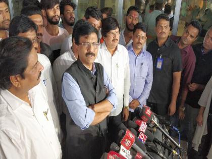 there is no government does not exist in the state, Shiv Sena's Sanjay Raut targets BJP and Eknath Shinde | "राज्यात सरकार अस्तित्वात नाही; अपात्र असताना मंत्रिपदाची शपथ घेणं हे घटनाबाह्य"