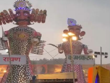 Rain lashed many places including Delhi on Dussehra, Ravana got soaked instead of burning | दिल्लीसह अनेक ठिकाणी दसऱ्याला पावसाचा धुमाकूळ, रावण जळण्याऐवजी भिजला