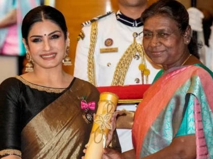 Raveena Tandon honored with Padma Shri Award also Natu Natu composer also awarded | रवीना टंडन पद्मश्री पुरस्काराने सम्मानित, म्हणाली, 'माझं योगदान...'