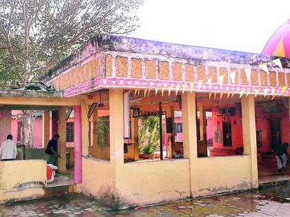 Raver crowds flock to Shri Omkareshwar Bhokari Temple | रावेर येथे श्री ओंकारेश्वर भोकरी देवस्थानावर उसळणार गर्दी