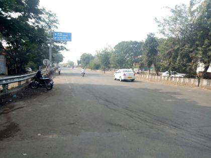 Breathing with a 'No Traffic Violation Zone' on the Spine Road in Ravet | रावेतमधील स्पाइन मार्गावर ‘नो ट्रॅफिक व्हायलेशन झोन’मुळे रस्त्याने घेतला मोकळा श्वास