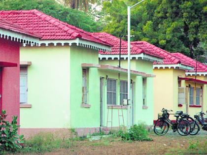 Giants look at empty cottages in Ravi Bhavan | रविभवनातील रिकाम्या कॉटेजवर दिग्गजांची नजर