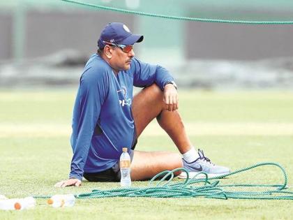 IPL 2022 Ravi Shastri on not being able to do commentary in IPL during India coaching job: Stupid clause | IPL 2022: बीसीसीआयचे नियम मूर्खपणाचे; 'ती' संधी नाकारल्यानं रवी शास्त्री भडकले