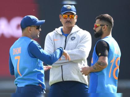 India head coach Ravi Shastri names MS Dhoni as greatest white-ball captain ever | Ravi Shastri : महेंद्रसिंग धोनी मर्यादित षटकांच्या क्रिकेटमधील Greatest कर्णधार - रवी शास्त्री