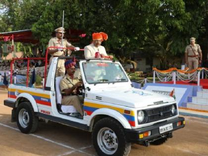 Maharashtra Day celebrate In Raigad Police headquarter | पालकमंत्री रवींद्र चव्हाण यांच्या प्रमुख उपस्थितीत रायगड पोलीस मुख्यालयात उत्साहात संपन्न