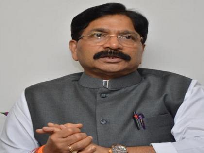 bjp leader atul bhatkhalkar criticize shiv sena ravindra waikar pmc bank fraud pm narendra modi letter | “रविंद्र वायकरांचा फक्त नेम चुकला आणि बाण धनुष्यात घुसला”