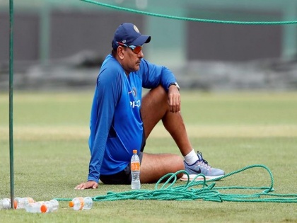 India vs England 2nd Test: Why Ravi Shastri doing advertising, improve the team performance | India vs England 2nd Test: शास्त्रीबुवा जाहिरात कसली करताय, संघाची कामगिरी सुधारा
