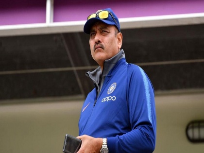 Ravi Shastri to continue as India's head coach? 'Selector' Anshuman Gaekwad drops BIG hint | रवी शास्त्री प्रशिक्षकपदी कायम राहणार? अंशुमन गायकवाड यांनी दिले सूचक संकेत