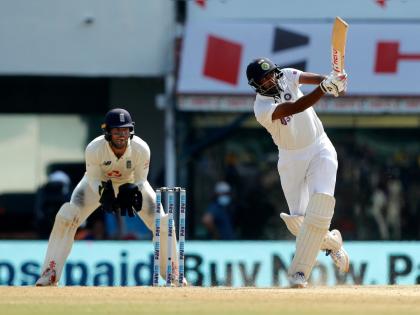 IND vs ENG, 2nd Test : R Ashwin has slammed his fifth Test hundred, registered BIG record   | India vs England, 2nd Test : आर अश्विनकडून इंग्लंडचा पाहुणचार; खणखणीत शतक अन् मोठा पराक्रम!