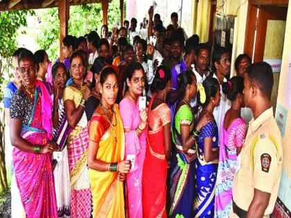 85% polling for 96 panchayats in Raigad district | रायगड जिल्ह्यात ९६ ग्रामपंचायतींसाठी ८५ % मतदान