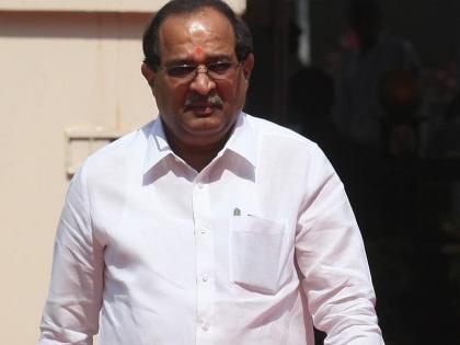 Radhakrishna vikhe patil disappeared in congress PC, logical reasoning during the expedition of mahaaghaadi in mumbai | महाआघाडीच्या घोषणेवेळी राधाकृष्ण विखे गायब, तर्कवितर्कांना उधाण