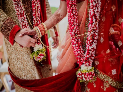 Richa Chadha and Ali Fazal postpone their wedding PSC | कोरोनामुळे या प्रसिद्ध बॉलिवूड जोडप्याला पुढे ढकलावी लागली लग्नाची तारीख