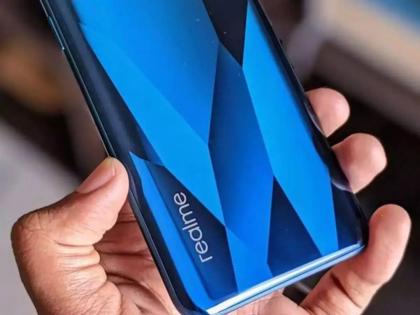 cheapest Realme V11 5G smartphone launch for just Rs 13,500; Motorolla left behind | अवघ्या 13500 रुपयांत Realme V11 5G स्मार्टफोन लाँच; Motorolla ला टाकले मागे