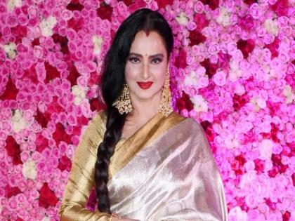 bollywood evergreen actress rekha unknow interesting facts know here | 'माझा भाऊ मला मारहाण करायला'; रेखाने सांगितला धक्कादायक प्रसंग