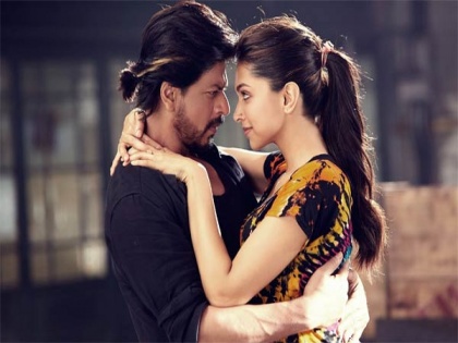 Deepika Padukone will charge 15 crore rupees for Shah Rukh Khan and John Abraham starrer Pathan | शाहरूखच्या 'पठाण'साठी मोठं मानधन घेणार दीपिका पादुकोण, आकडा वाचून व्हाल अवाक्...
