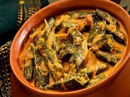 Tasty okra in coconut milk, once eaten, keep eating | नारळाच्या दुधातली चवदार भेंडी, एकदा खाल्ल्यानंतर खातच राहाल Tasty okra in coconut milk, once eaten, keep eating | नारळाच्या दुधातली चवदार भेंडी, एकदा खाल्ल्यानंतर खातच राहाल