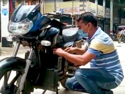 Idea best, Jugaad is even excellent ! electric Bike runs now 50 km for 10 rupees | डोकॅलिटी झकास, जुगाड त्याहुनही भारी! बाईक धावते आता १० रुपयात ५० किमी