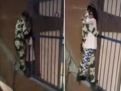 VIDEO : Little girl got stuck badly at the metro station cisf jawan saved her life | VIDEO : मेट्रो स्टेशनवर अडकली होती लहान मुलगी, CISF जवानाने असा वाचवला जीव