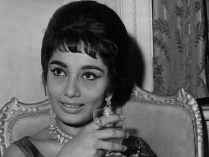  When was the most expensive actress, last time there was a stay in a rented house !! | Sadhana Birthday Special :कधी होती सर्वाधिक महागडी अभिनेत्री, अखेरच्या दिवसांत आली भाड्याच्या घरात राहण्याची वेळ!!