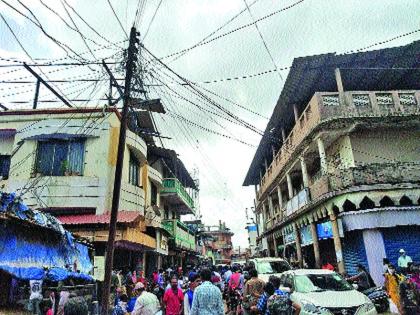 Huge crowds of citizens in the markets of Raigad | रायगडच्या बाजारपेठांमध्ये नागरिकांची प्रचंड गर्दी