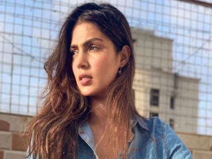 Sushant Singh Suicide Case CBI asks Mumbai police to provide protection to Rhea Chakraborty | Sushant Singh Suicide Case: अखेर रियाची 'ती' मागणी मान्य; मुंबई पोलिसांना सीबीआयकडून विनंती