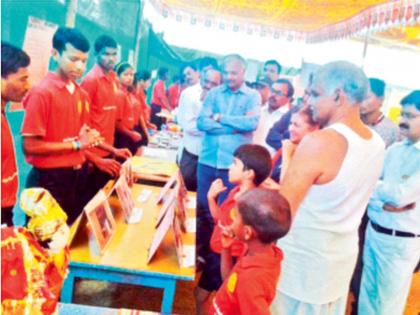 Yogesh who said I will come to school only if I get a Kharra became the first student from the Fasepardhi community to pass the set | ‘खर्रा मिळणार असेल तरच शाळेत येईन’; म्हणणारा योगेश झाला फासेपारधी समाजातील पहिला सेट उत्तीर्ण विद्यार्थी Yogesh who said I will come to school only if I get a Kharra became the first student from the Fasepardhi community to pass the set | ‘खर्रा मिळणार असेल तरच शाळेत येईन’; म्हणणारा योगेश झाला फासेपारधी समाजातील पहिला सेट उत्तीर्ण विद्यार्थी