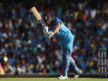 India vs Australia 1st ODI: Rohit Sharma becomes the first visiting cricketer to score 4 ODI centuries against Australia in Australia | India vs Australia 1st ODI :  ना गावस्कर, ना तेंडुलकर, ना द्रविड... कुणालाही न जमलेला पराक्रम रोहितने केला!