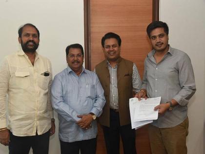 Rohit Pawar took initiative to commemorate the Bhide wada in Pune | पुण्यातील भिडे वाड्याचं स्मारक करा, रोहित पवारांनी घेतला पुढाकार