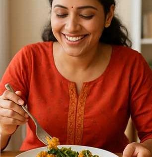 अक्षयकुमार म्हणतो तसं रोज सायंकाळीच जेवा, बिघडलेली तब्येत झटपट ताळ्यावर आणणारा उपाय लाखांत एक