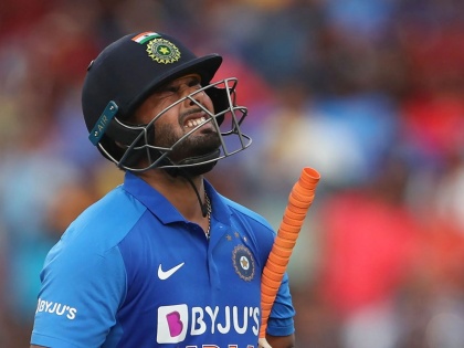 India's team closed its doors for Rishabh Pant; Captain Virat Kohli said ... | रिषभ पंतसाठी भारताच्या संघाचे दरवाजे बंद; कर्णधार कोहली म्हणाला...