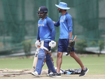 India vs South Africa, 3rd T20I : Virat Kohli admits confusion over Pant and Iyer in batting order | रिषभ पंत व श्रेयस अय्यर यांच्या फलंदाजी क्रमांकावरून झाला घोळ, कॅप्टन कोहलीची कबुली