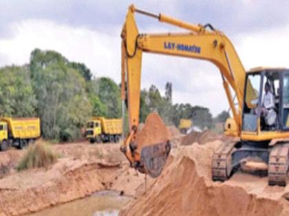 Sand subsidence threatens river ecosystems | वाळू उपशाने नद्यांची ‘इको सीस्टिम’च धोक्यात