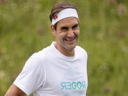 Fortunately saved from Manarino: Roger Federer | मॅनारिनोकडून सुदैवाने बचावलो : रॉजर फेडरर