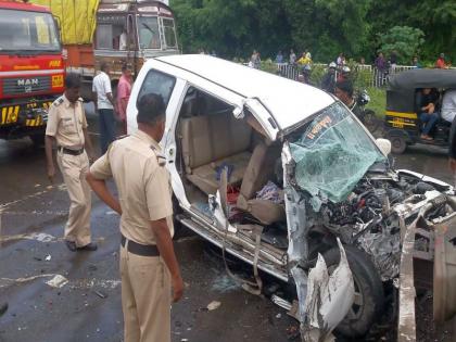 Fatal accidents on the highway: Two killed | महामार्गावर भीषण अपघात : दोन ठार