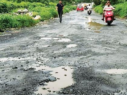 Pay Rs. 1 crore for roads in 4 villages | २७ गावांतील रस्त्यांसाठी ३२७ कोटी रुपये द्या