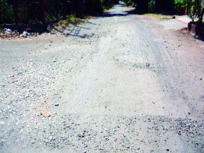  The responsibility of the boat, KDMC, MIDC and others to maintain the road repair | रस्तेदुरुस्तीसाठी एकमेकांकडे बोट, केडीएमसी, एमआयडीसीने झटकली जबाबदारी