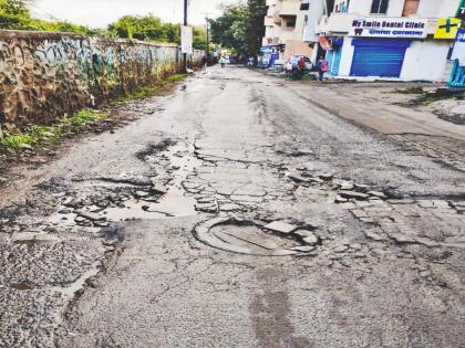 pune news not a road, but a death trap Who is responsible for this | रस्ता नव्हे, मृत्यूचा सापळा.. याला जबाबदार कोण ? तुकाईदर्शन–काळेपडळ रस्ता दुरवस्थेच्या विळख्यात pune news not a road, but a death trap Who is responsible for this | रस्ता नव्हे, मृत्यूचा सापळा.. याला जबाबदार कोण ? तुकाईदर्शन–काळेपडळ रस्ता दुरवस्थेच्या विळख्यात