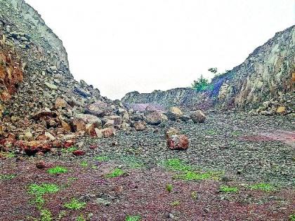 The road to the driveway was stopped | बाह्यवळण रस्त्याचे काम रखडले