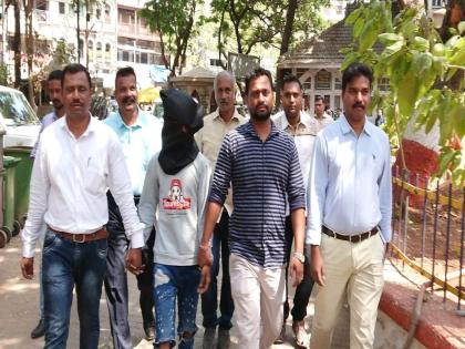 A citizen who went to cast a railway ticket was murdered with the intention of robbery | रेल्वे तिकीट टाकण्यास गेलेल्या नागरिकाची लुटीच्या उद्देशाने केली हत्या A citizen who went to cast a railway ticket was murdered with the intention of robbery | रेल्वे तिकीट टाकण्यास गेलेल्या नागरिकाची लुटीच्या उद्देशाने केली हत्या