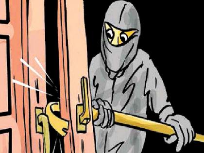 Eating out at hotels become wrong decision; thief broke into the house | हॉटेलमध्ये जेवायला जाणे महागात; चोरट्याने घर फोडले