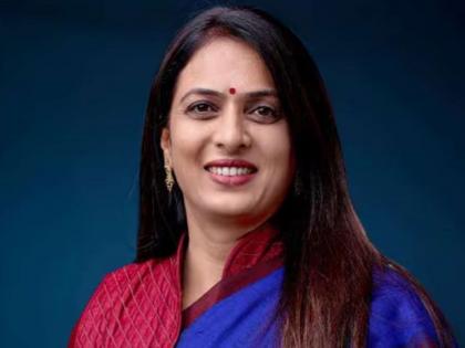 "Government thinks women's minds are stuck only in money, but...", Rohini Khadse's criticism on Ladaki Bahin Yojana | Rohini Khadse : "सरकारला वाटतंय महिलांचं मन फक्त पैशात अडकलंय, पण...", लाडकी बहीण योजनेवर रोहिणी खडसेंची टीका