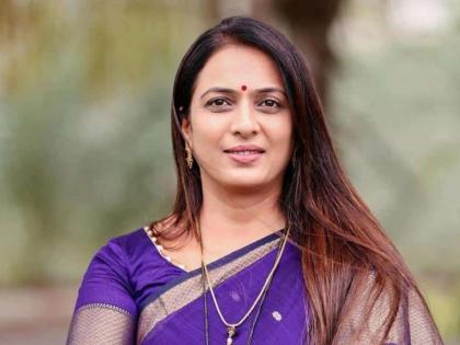 Who made the video of the drug party action viral? Rohini Khadse questions the police | ड्रग्ज पार्टीच्या कारवाईचे व्हिडिओ व्हायरल कोणी केले? रोहिणी खडसे यांचा पोलिसांना सवाल Who made the video of the drug party action viral? Rohini Khadse questions the police | ड्रग्ज पार्टीच्या कारवाईचे व्हिडिओ व्हायरल कोणी केले? रोहिणी खडसे यांचा पोलिसांना सवाल