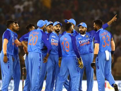 IND vs AUS 2nd T20I Rohit Sharma to make big change in Team India Playing XI against Australia this player will go out in place of Jasprit Bumrah | IND vs AUS 2nd T20I: ऑस्ट्रेलियाने पराभवाचा दणका दिल्यानंतर Rohit Sharma 'टीम इंडिया'मध्ये करणार मोठा बदल! अशी असू शकते Playing XI